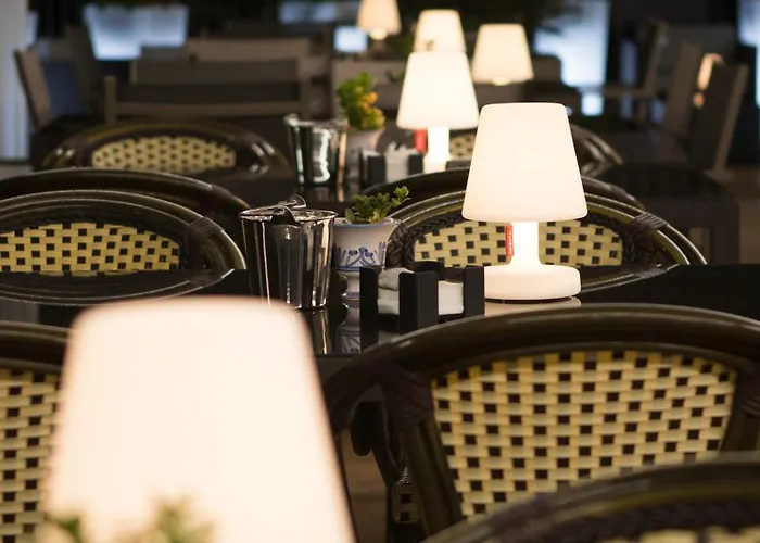 Roma 3* Саррия